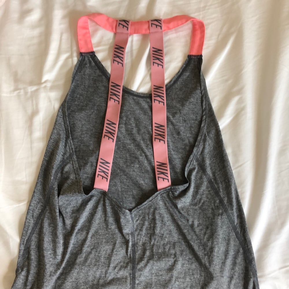 NIKE TANK TOP - Picture 2 of 3
